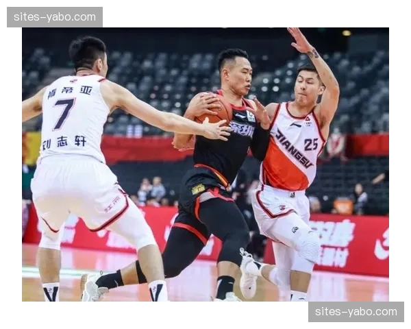 韦斯利5球4助攻表现全面 深圳新鹏城外援进攻核心